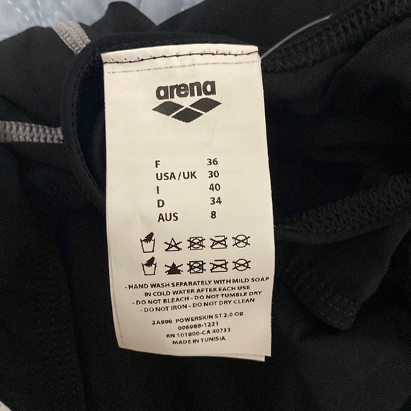 *BRAND NEW* Arena Powerskin ST 2.0 racing swimsuit size 30 women with box - Picture 5 of 8